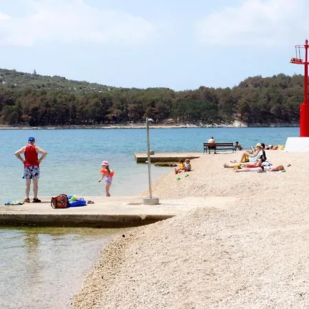 7984a Appartamento Cres